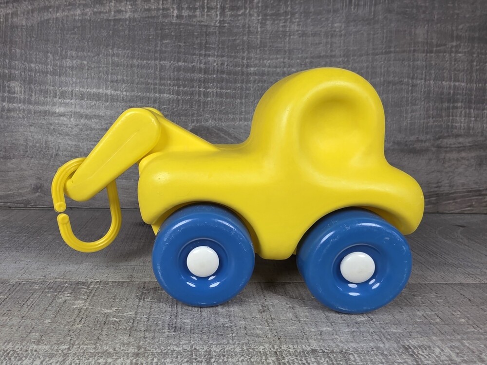 Vintage Little Tikes Toddler My First Wheels Yellow Tow Truck Chunky b222